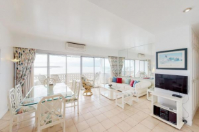 Oceana Suites Vanguardia Apartment